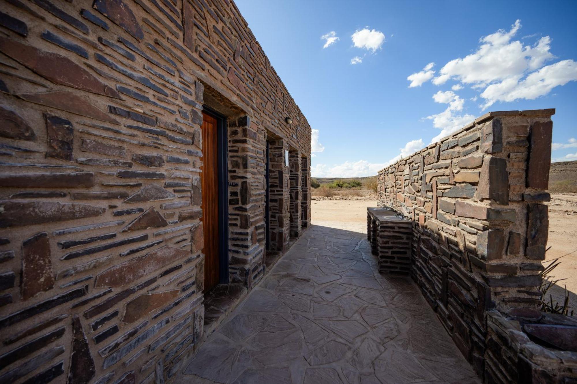 Canyon Roadhouse Campsite Fish River Canyon Phòng bức ảnh