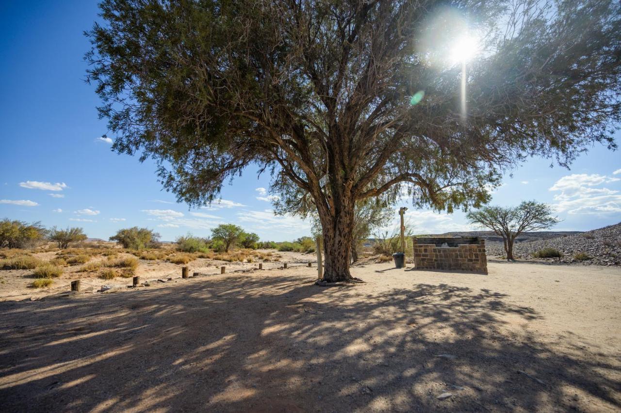 Canyon Roadhouse Campsite Fish River Canyon Ngoại thất bức ảnh